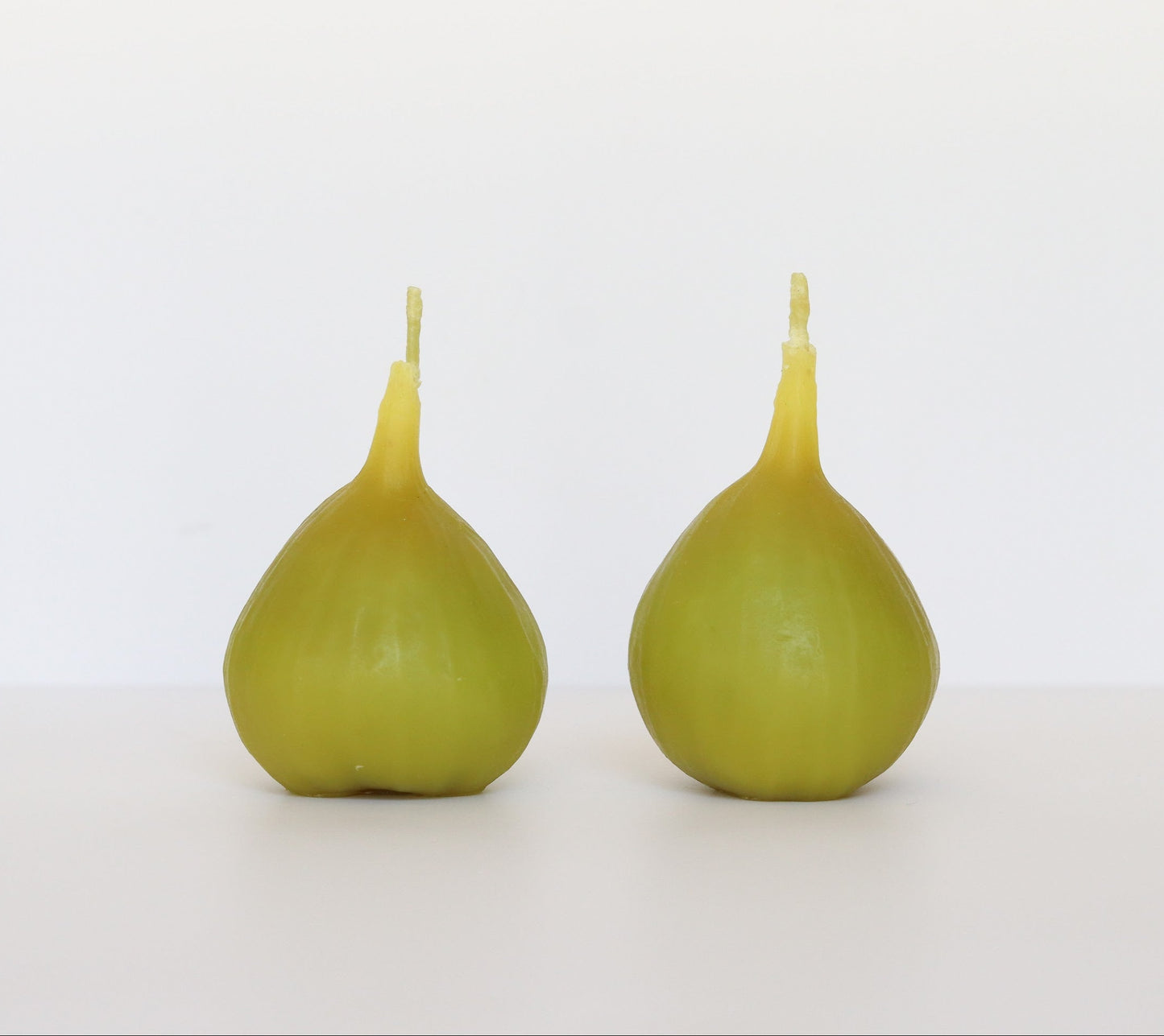 GREEN FIG BEESWAX TEALIGHT CANDLES - SET OF 2