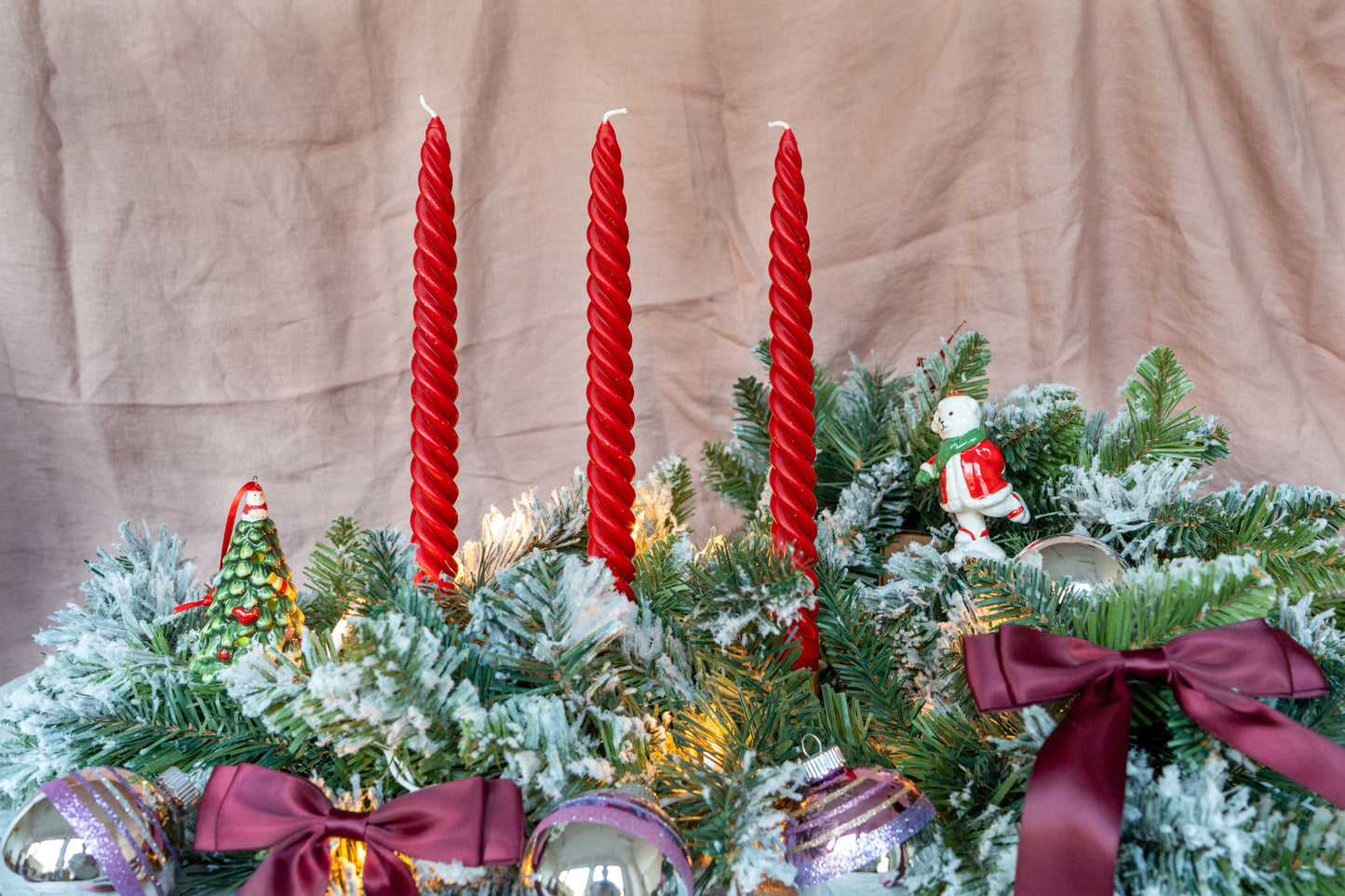 Red Beeswax Dinner Tapers - Set of 4