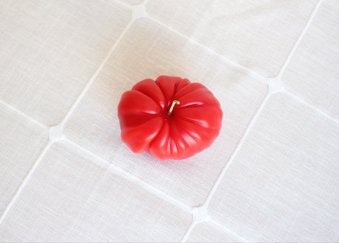 SET OF 3 HEIRLOOM TOMATO BEESWAX CANDLES