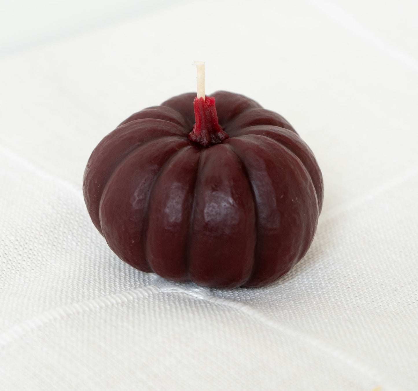 Mulberry Small Pumpkin Beeswax Candle