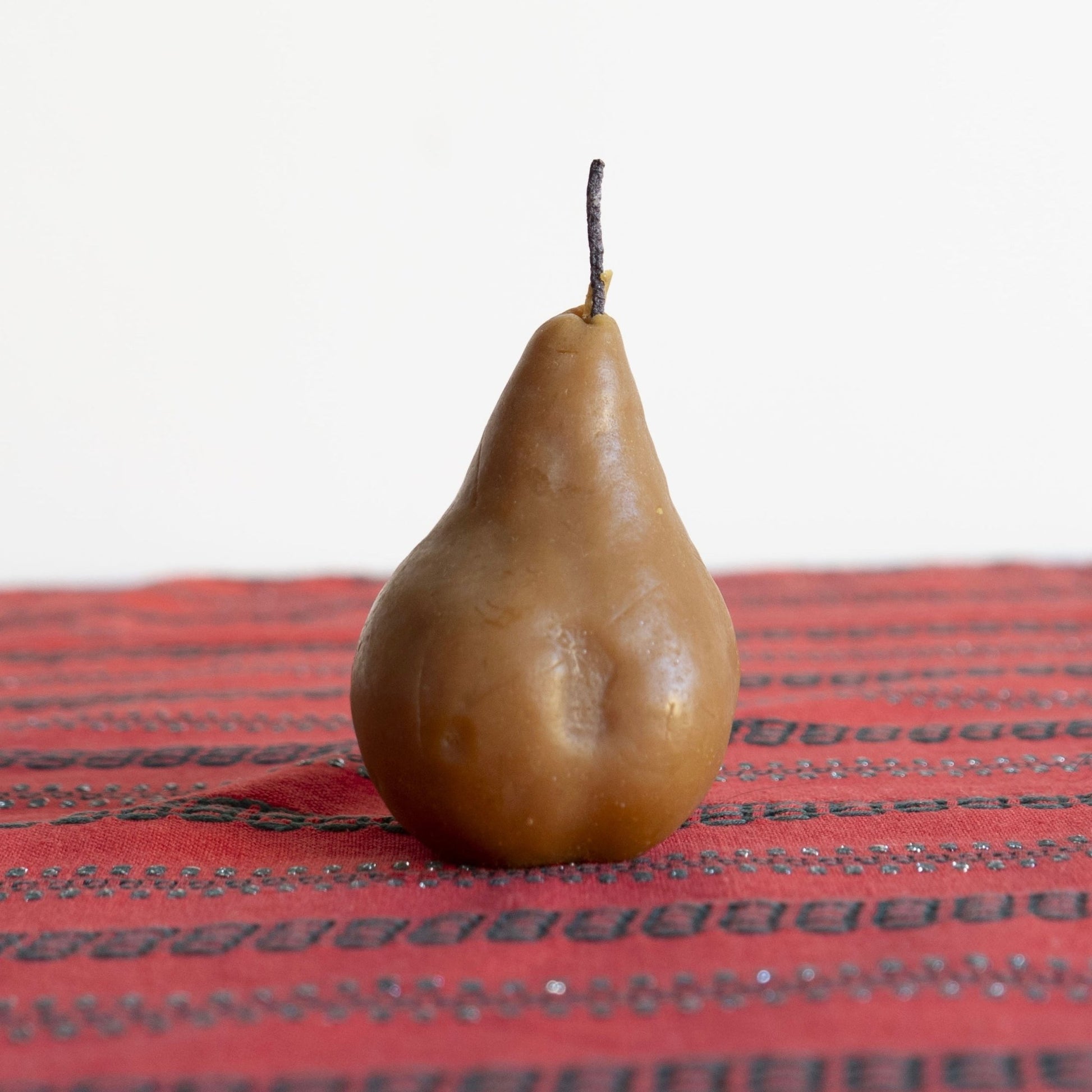 Bosc Pear Beeswax Candle - Happy Organics